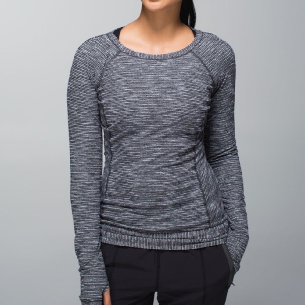 lululemon athletica Women's Long Sleeve Heathered Gray Top